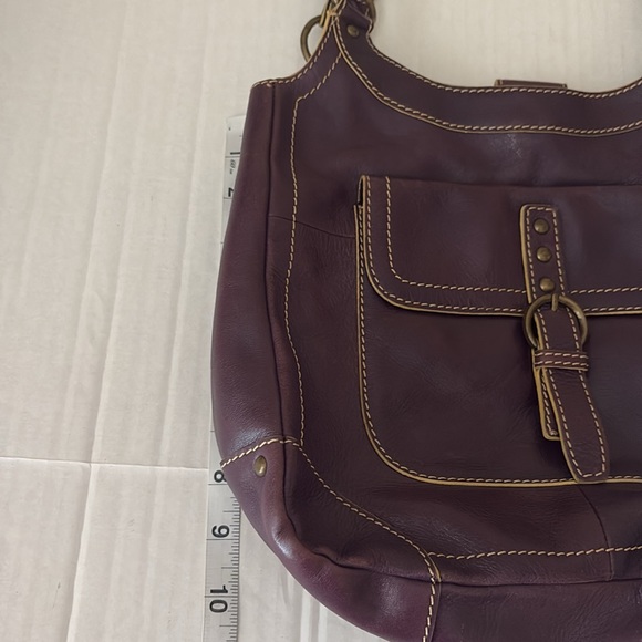 Fossil Vintage purple/plum  leather bag with attached key, - Picture 9 of 14